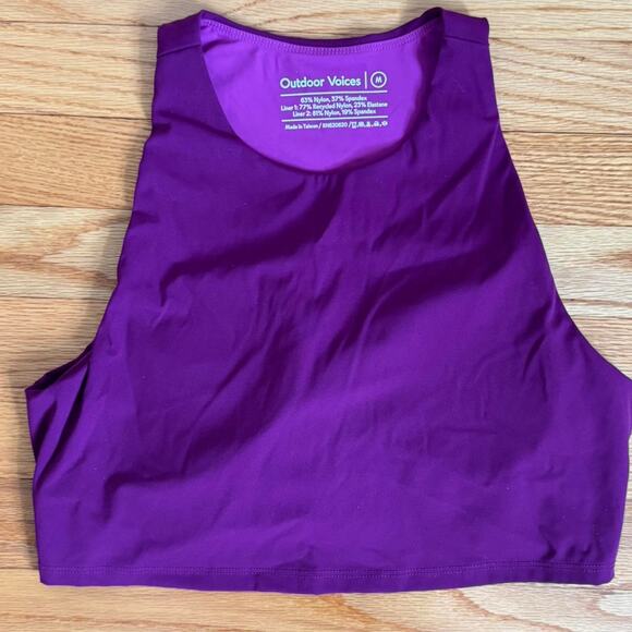 Outdoor Voices Women's Size Medium Zoom Crop Top Grape Jam Purple Sleeveless - Picture 3 of 3